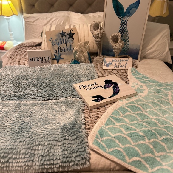 MERMAID DECOR! - Picture 7 of 11